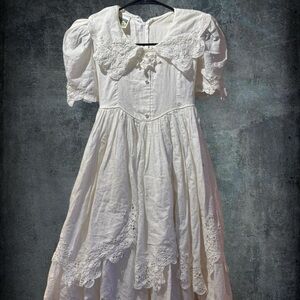 Elegant White Lace Kids Formal Dress